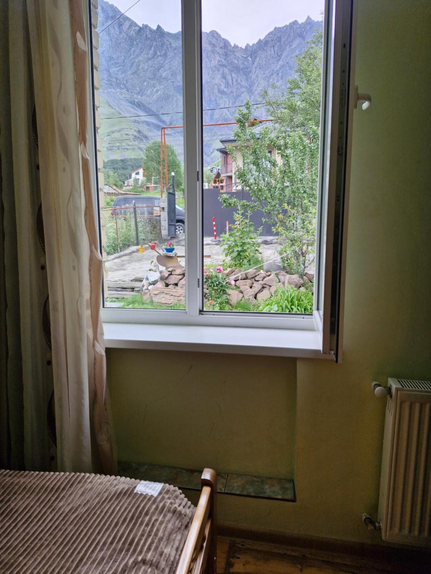 Maiko Guest House Казбеги Екстериор снимка